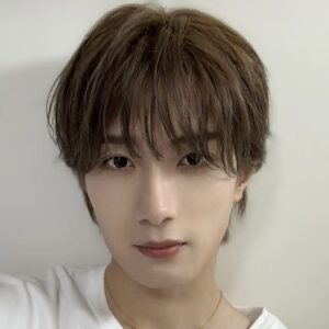 山中柔太朗の顔