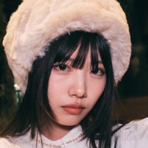 奥田彩友の顔
