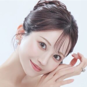愛沢えみりの顔