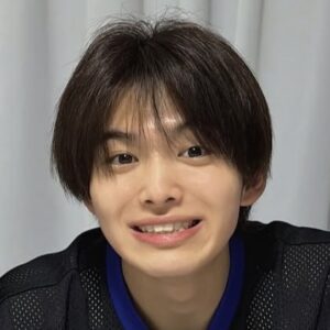 今井暖大の顔