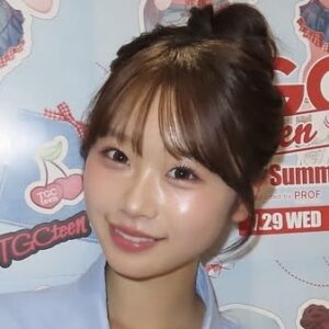 時田音々の顔